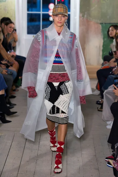 Look 1